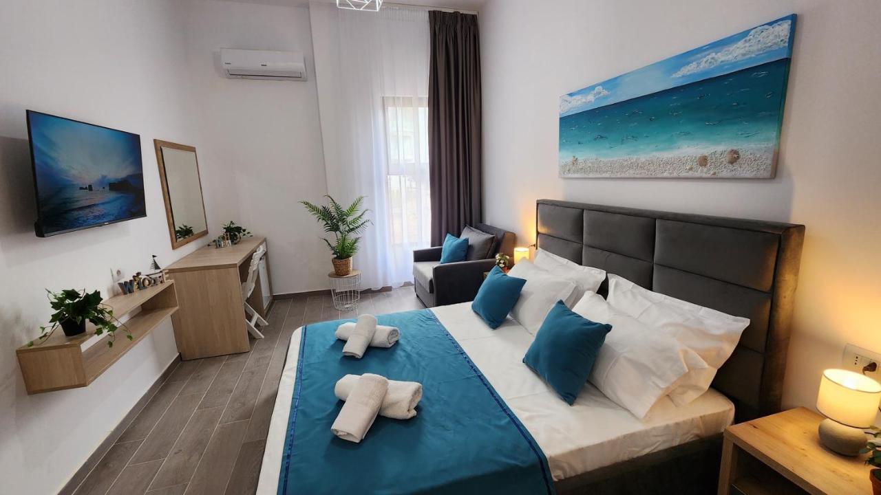Solar Rooms And Apartments Himarë Dış mekan fotoğraf