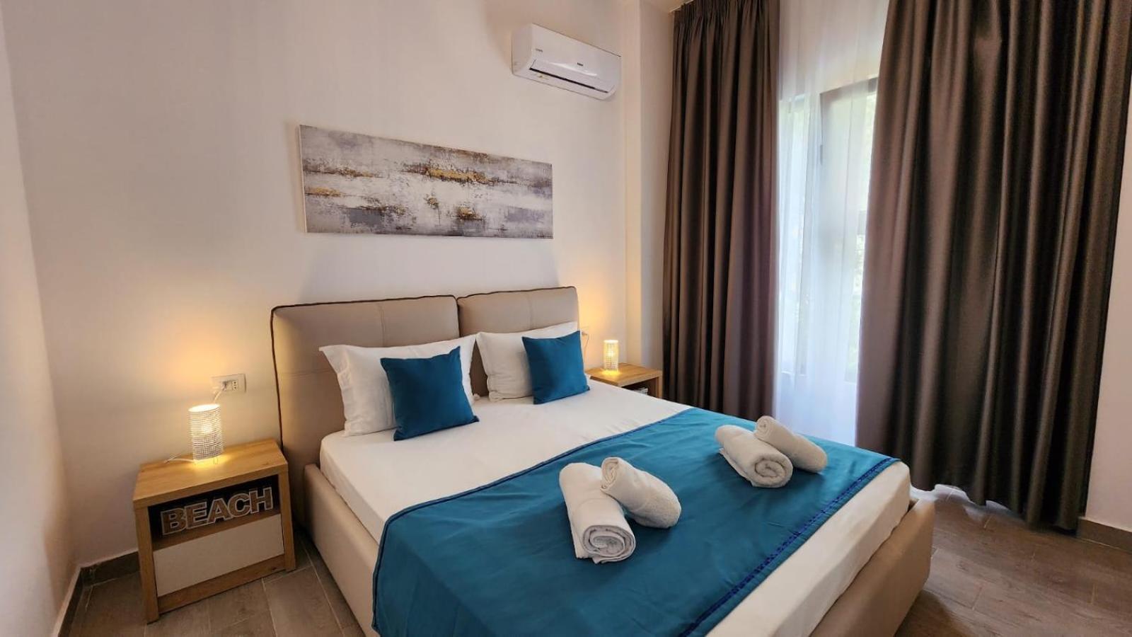Solar Rooms And Apartments Himarë Dış mekan fotoğraf